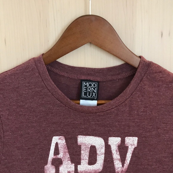 Modern Lux Adventure ⛰ Arrow Tee - Picture 4 of 5